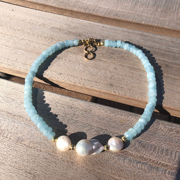 Aquamarine & Baroque Pearl necklace