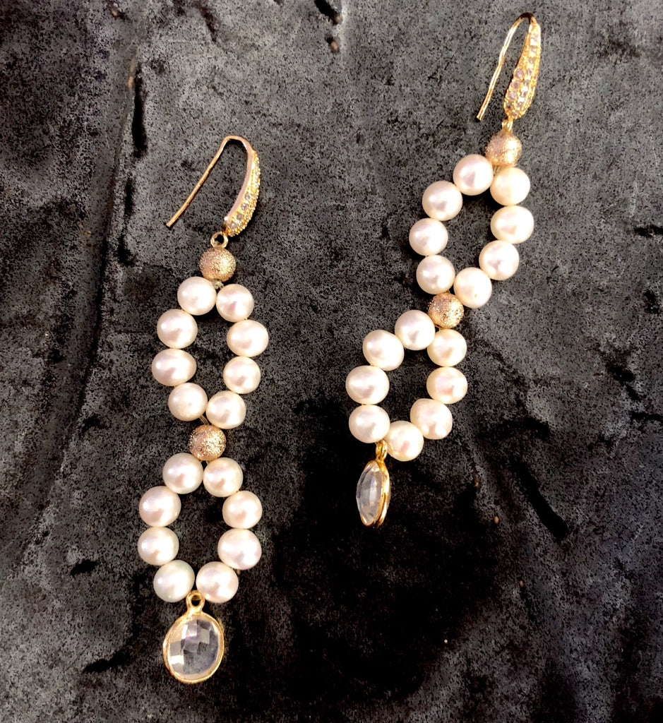 Pearl dangle earrings